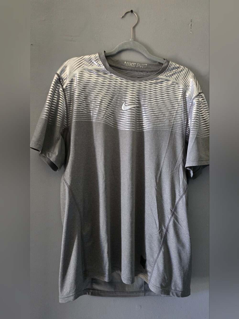 Nike Pro Dri-FIT Men’s Fitted Short-Sleeve Shirt - Gray And Silver Size XL